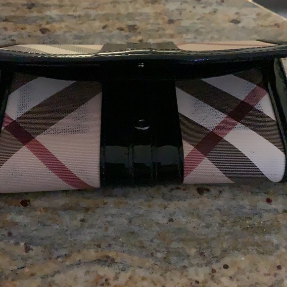 Burberry wallet - Picture 2 of 3